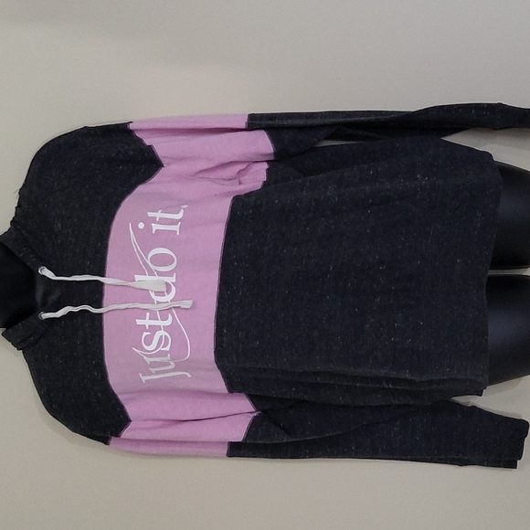 Lightweight Nike Hoodie - Picture 1 of 6